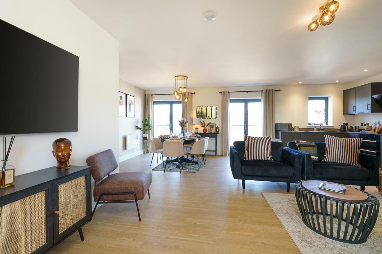 Alba - 2 Bedroom Luxury Apartment By Mint Stays Μπρίστολ Εξωτερικό φωτογραφία