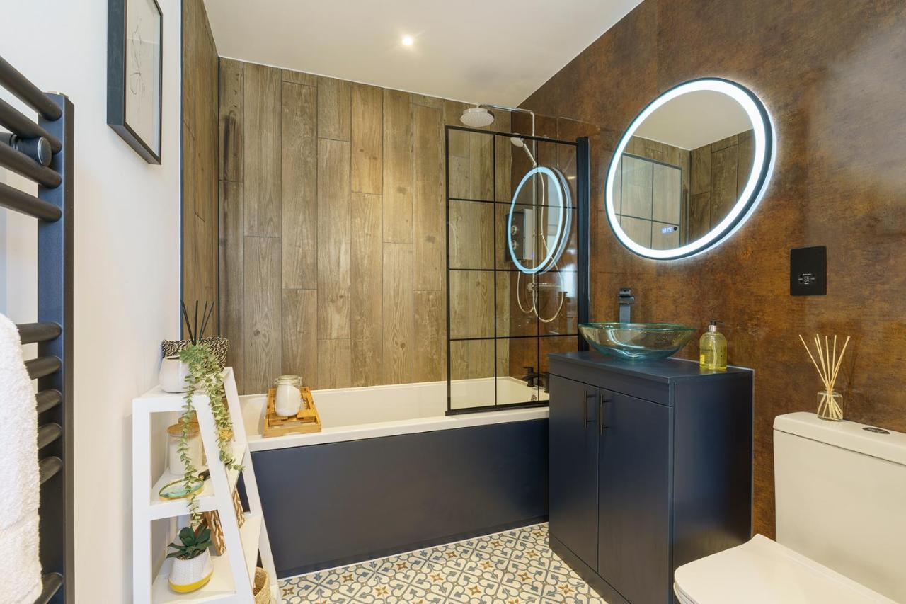 Alba - 2 Bedroom Luxury Apartment By Mint Stays Μπρίστολ Εξωτερικό φωτογραφία